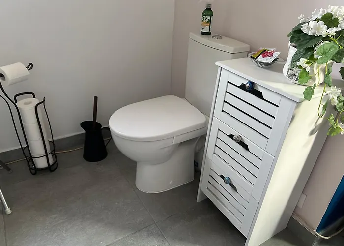 Appartement Bord De 1 Lit Double 1 Lit Simple *