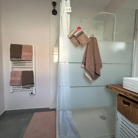 Bord De 1 Lit Double 1 Lit Simple Hyères